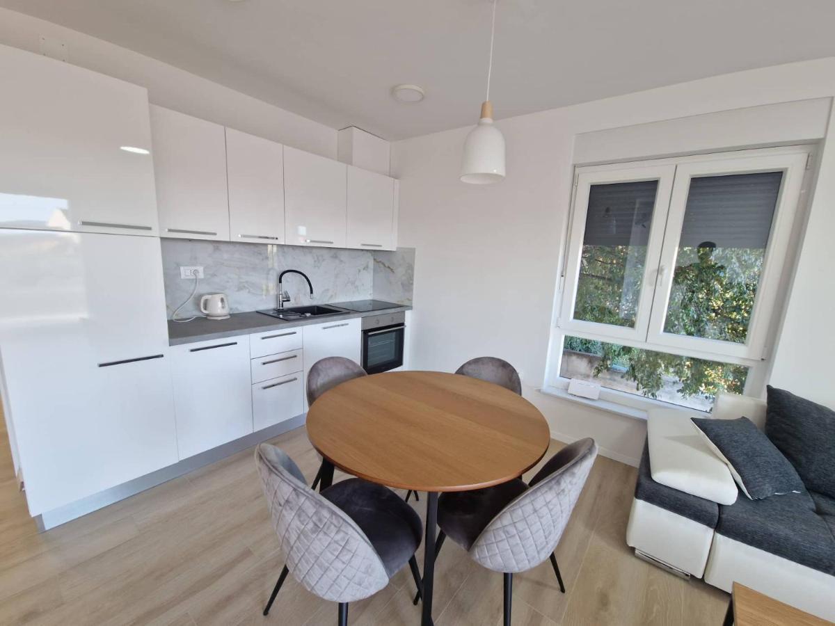 שיבניק Providenca Residence מראה חיצוני תמונה